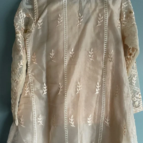 ❗️❗️SOLD❗️❗️EID SALE Accepting Offers❗️Indian/ Pakistani 3 piece - Picture 7 of 9